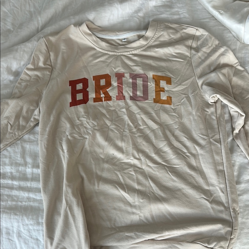 Bride Sweatshirt in Cream with Multicolor Letters